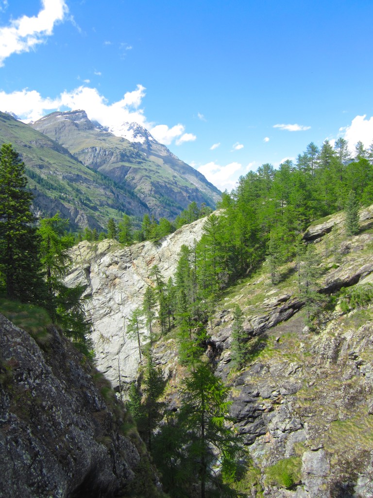 Kiwi+Peach: swiss alps {wanderlust}