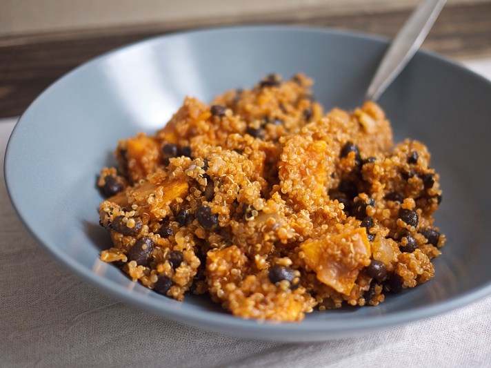 Sweet Potato Quinoa Chili from Kiwi and Peach