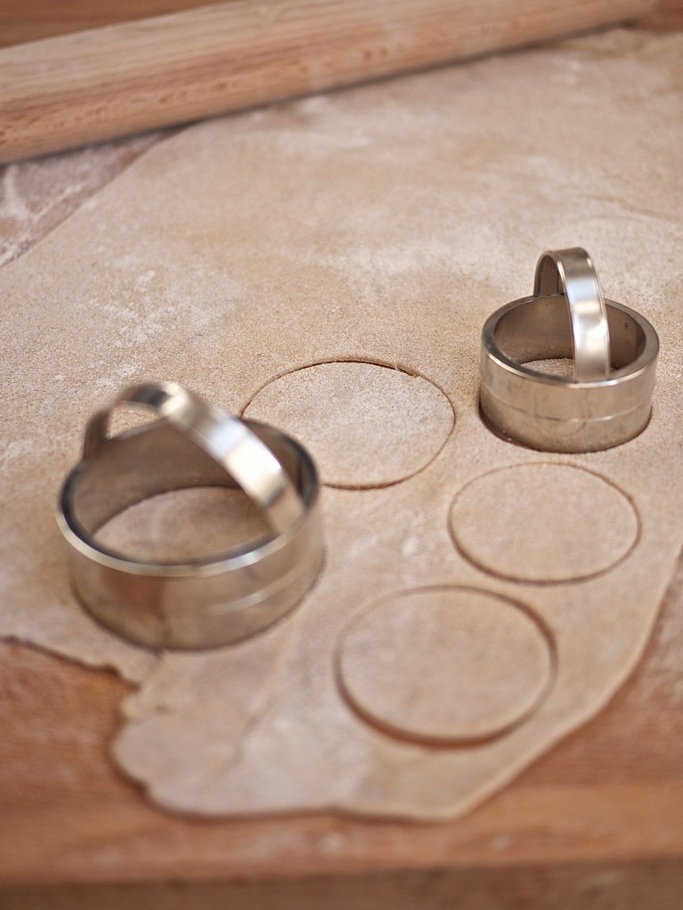 The How-To Series {DIY Pasta Dough} | kiwi+peach