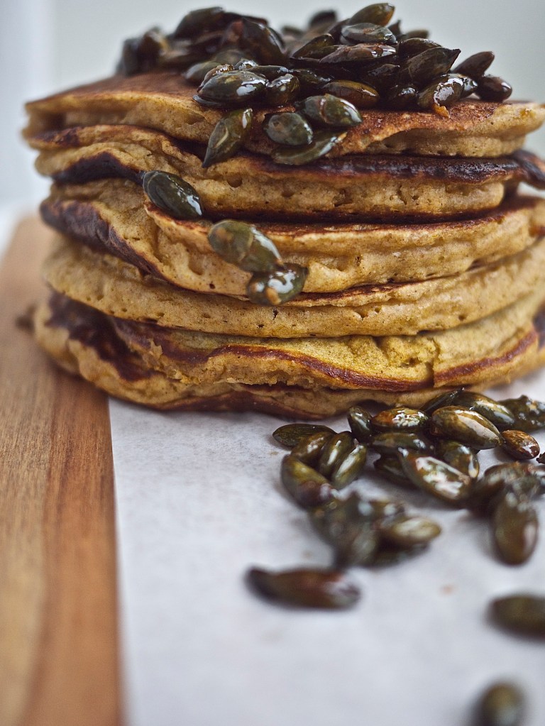 Whole Wheat Pumpkin Spice Pancakes from Kiwi and Peach