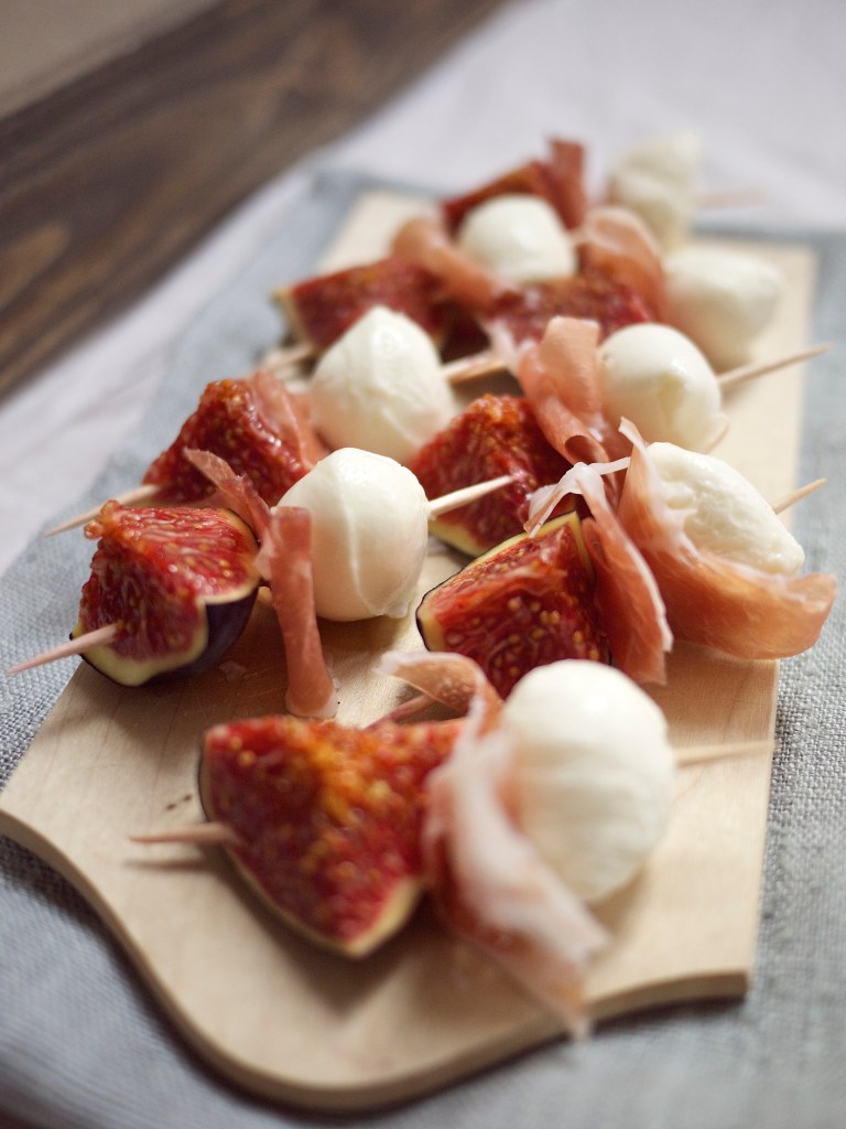Prosciutto, Baby Mozzarella, and Fresh Fig Skewers from Kiwi and Peach