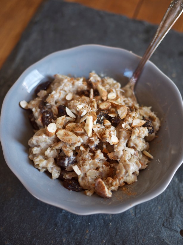 Cinnamon Raisin Crunch Oatmeal from Kiwi and Peach