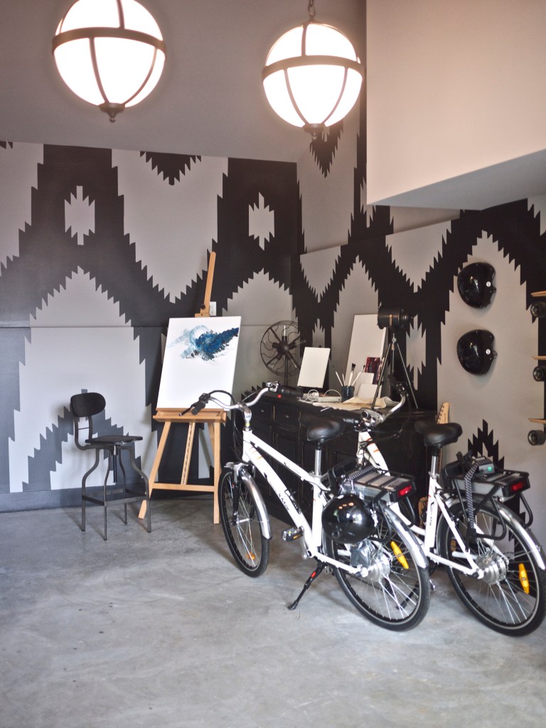 Kiwi and Peach: My Trip to the 2015 HGTV Urban Oasis House